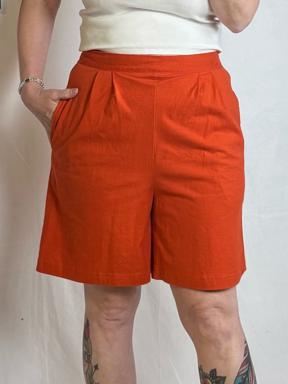 Women's Vintage 80’s High-Rise Pleated Orange Shorts